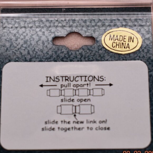 "USA" CHARM 24 KT GOLD PLATED - Picture 2 of 2